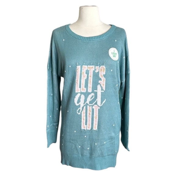 Light-Up Holiday Christmas Sweater Teal Blue Twinkle Lights Batteries Included M - Picture 15 of 15